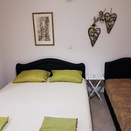 Tufio Apartmani Улцин Екстериор снимка