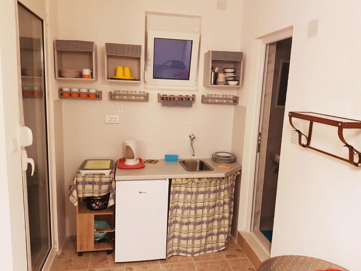 Tufio Apartmani Улцин Екстериор снимка